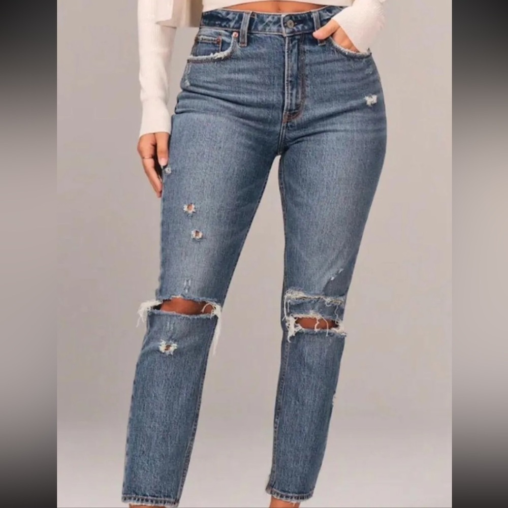 Abercrombie and Fitch curve love mom jeans